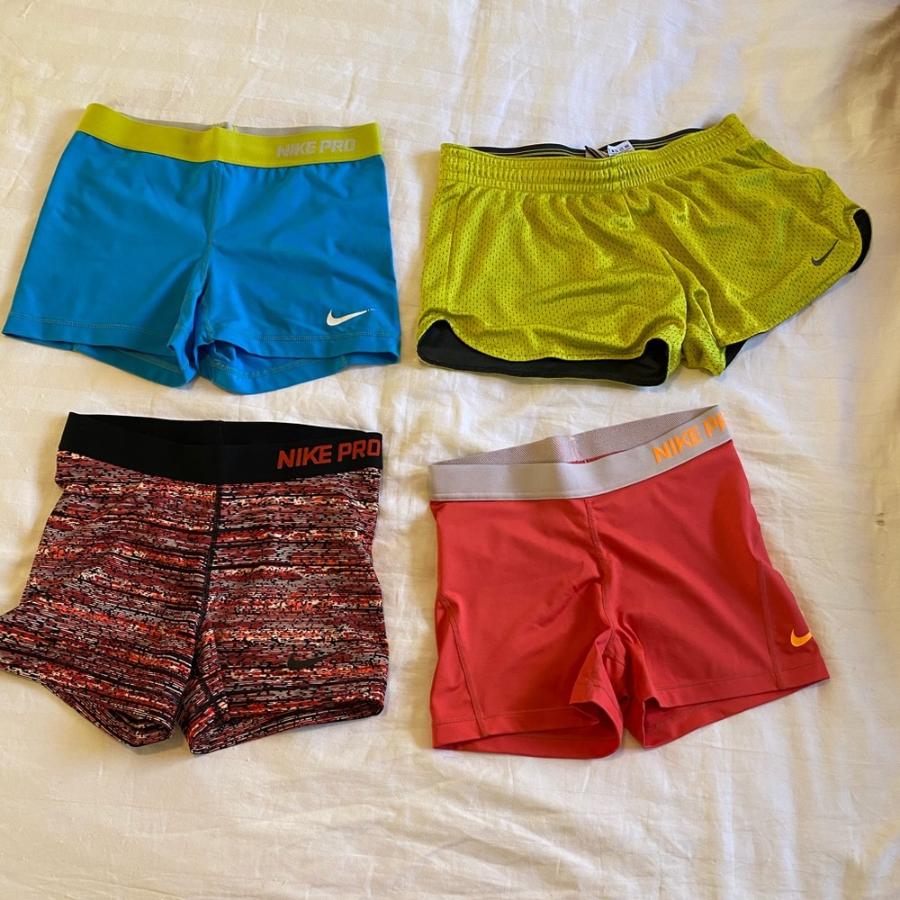 Nike Pros/Workout Shorts